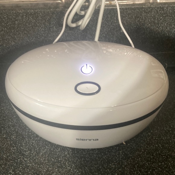 sienna Other - Sienna Lux Personal UV Sanitizer SUC-1708